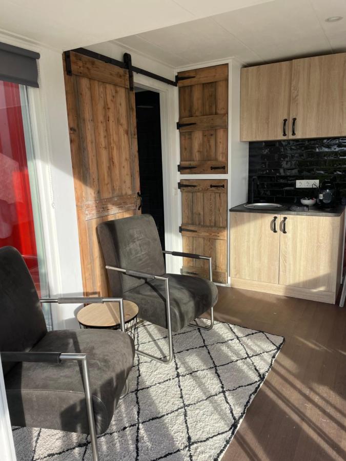 Containerwoning Op Schitterende Locatie Villa Milsbeek Exteriör bild