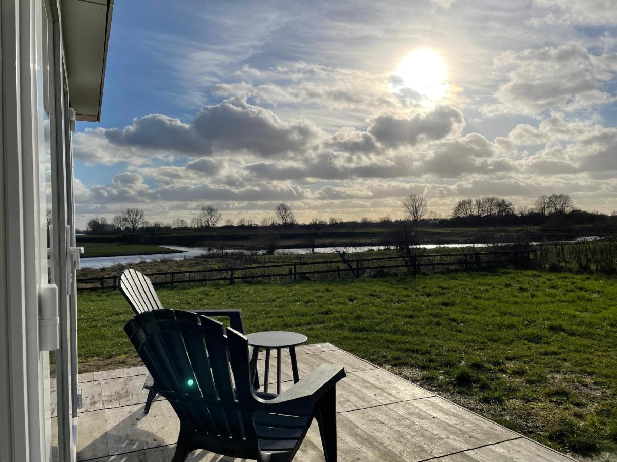 Containerwoning Op Schitterende Locatie Villa Milsbeek Exteriör bild